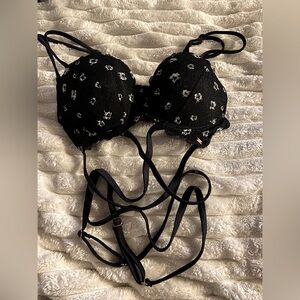 This cute Bra/corset 😍 🎀